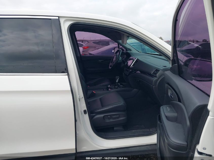 Honda Ridgeline RTL-E 4x4 Crew Cab 5.3' Bed 2017