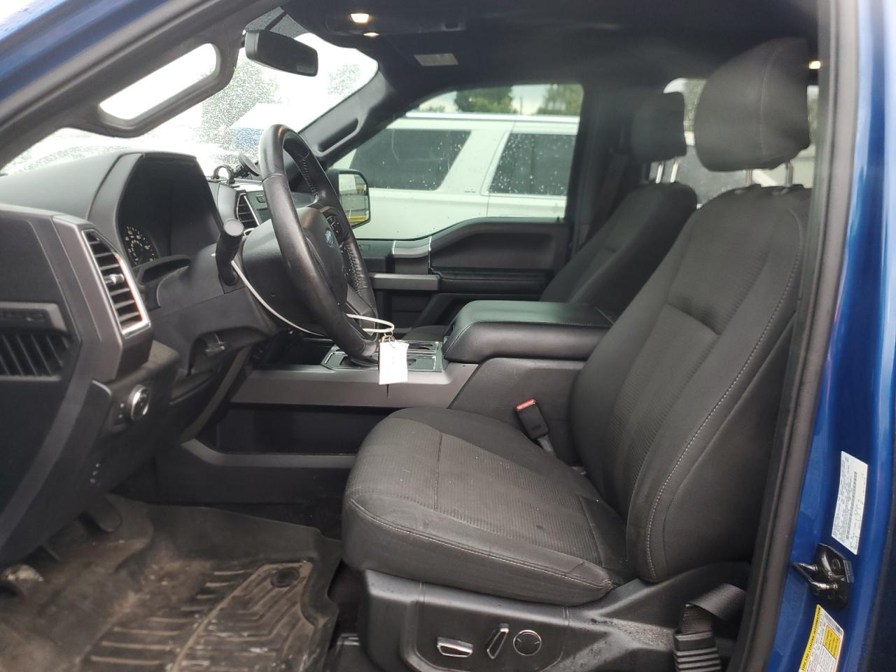 Ford F-150 XL 4WD SuperCrew 5.5' Box 2017