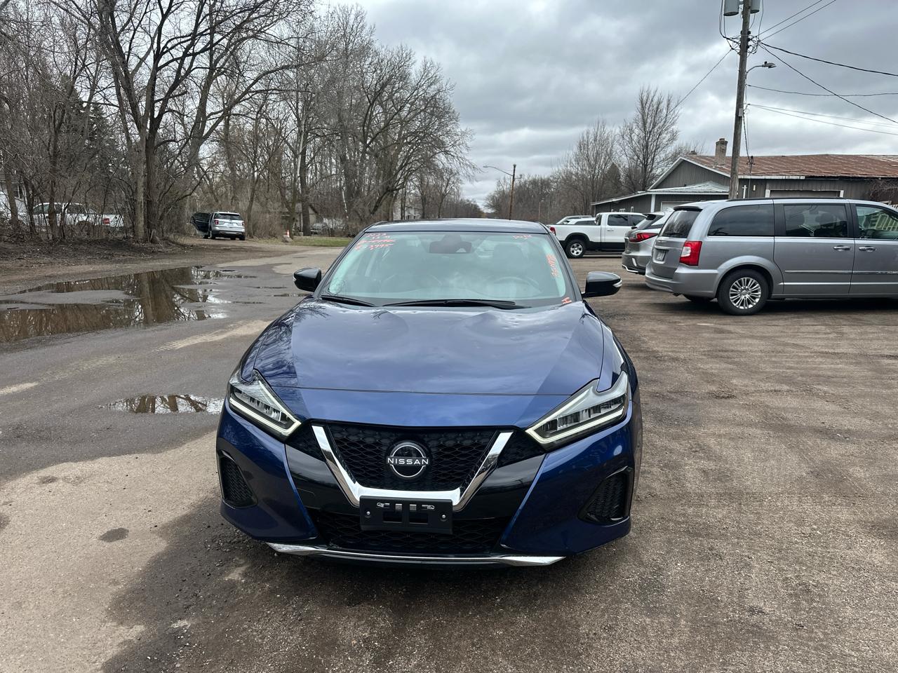 Nissan Maxima SV CVT 2023