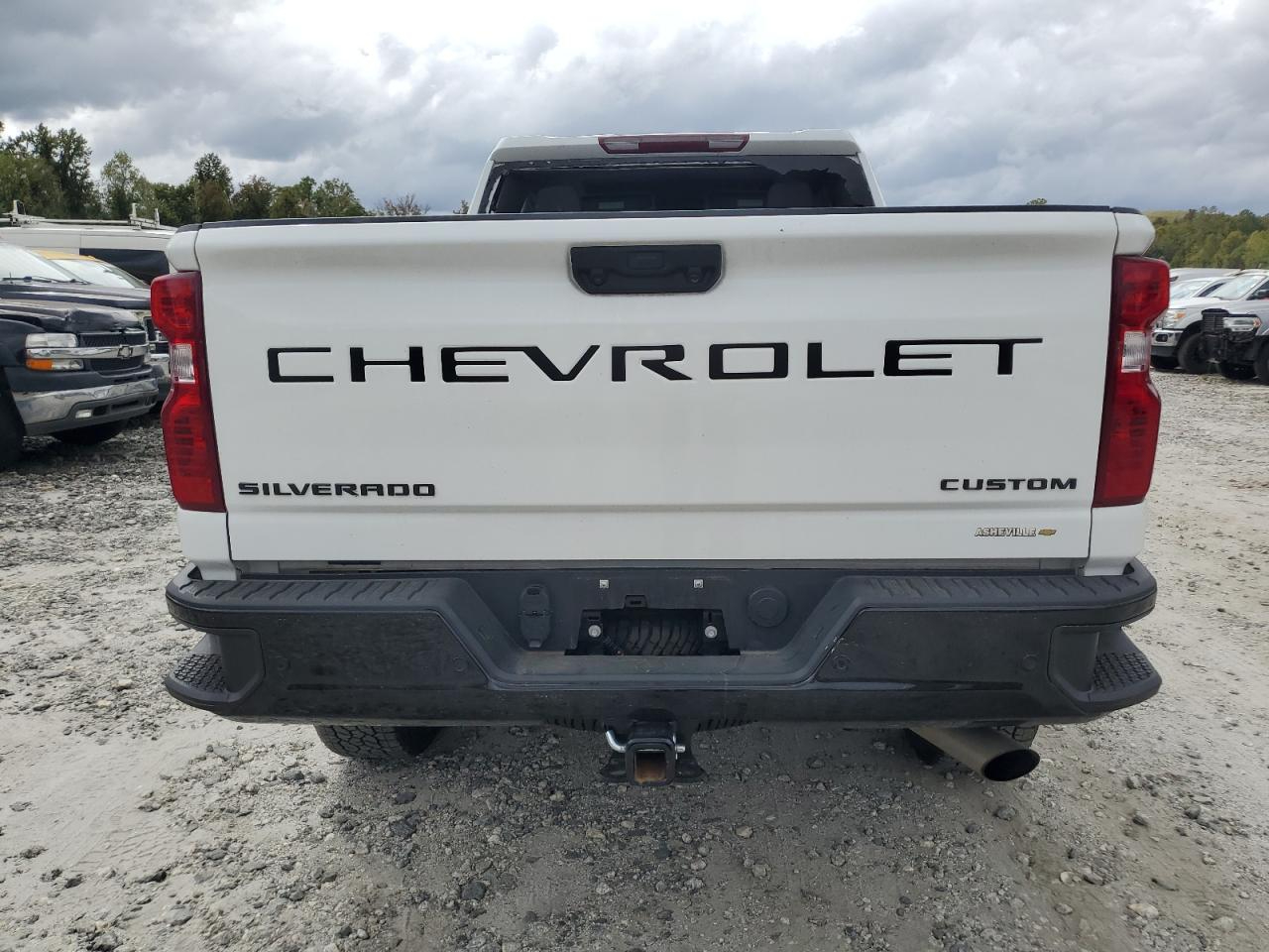 Chevrolet Silverado 2500HD 4WD Crew Cab 159" Custom 2024