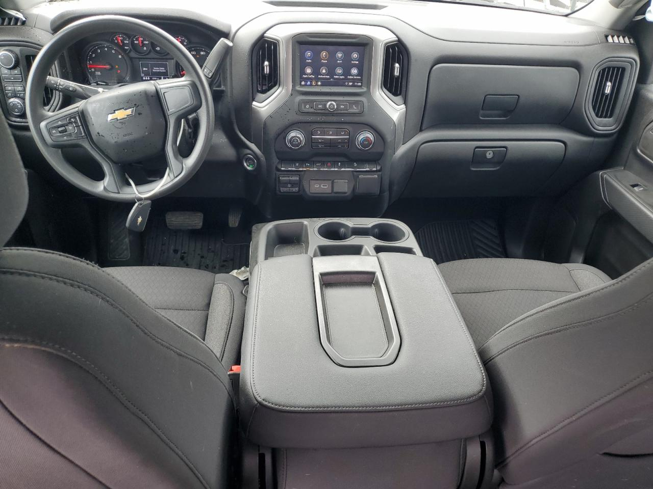 Chevrolet Silverado 2500HD 4WD Crew Cab 159" Custom 2024