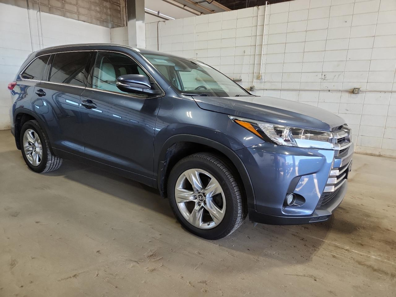 Toyota Highlander Limited V6 AWD (Natl) 2018