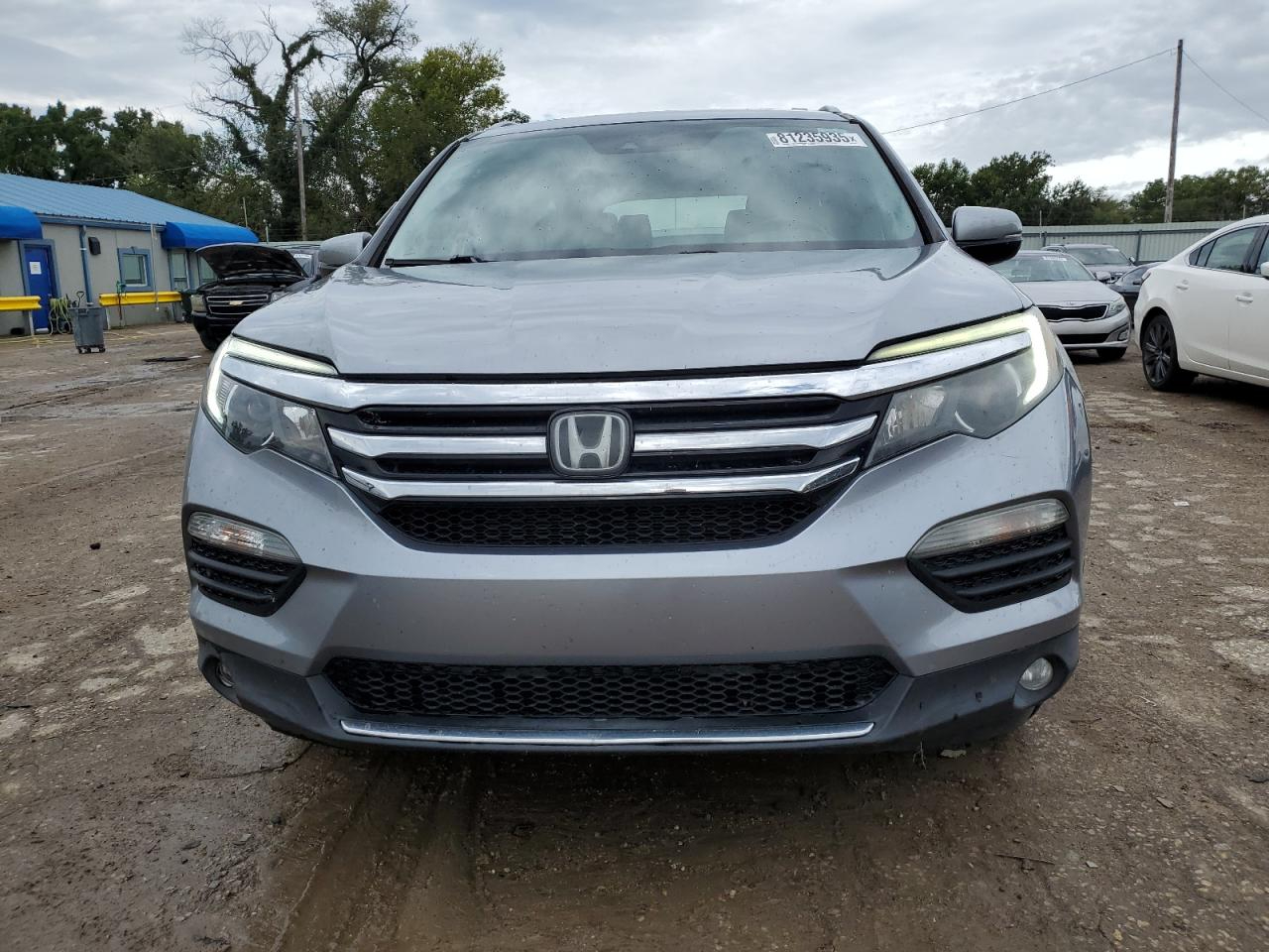 Honda Pilot 2WD 4dr Touring w/RES & Navi 2016