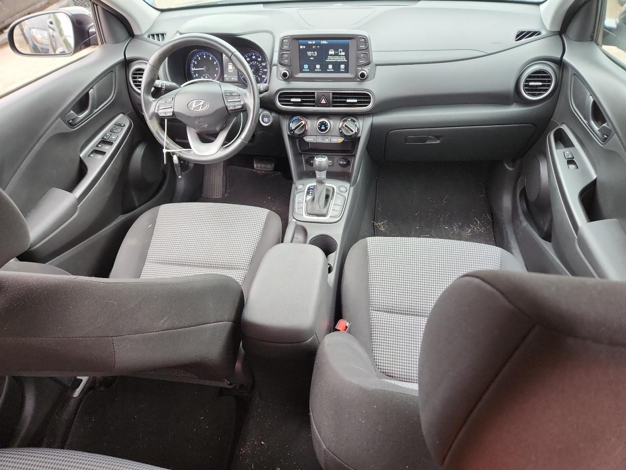 Hyundai Kona SEL Auto AWD 2021