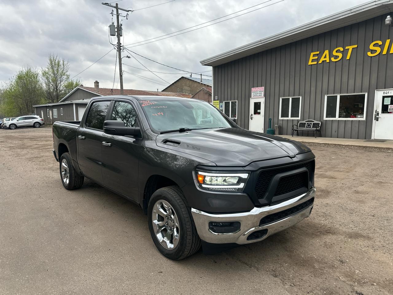 RAM 1500 Big Horn/Lone Star 4x4 Crew Cab 5'7" Box 2019