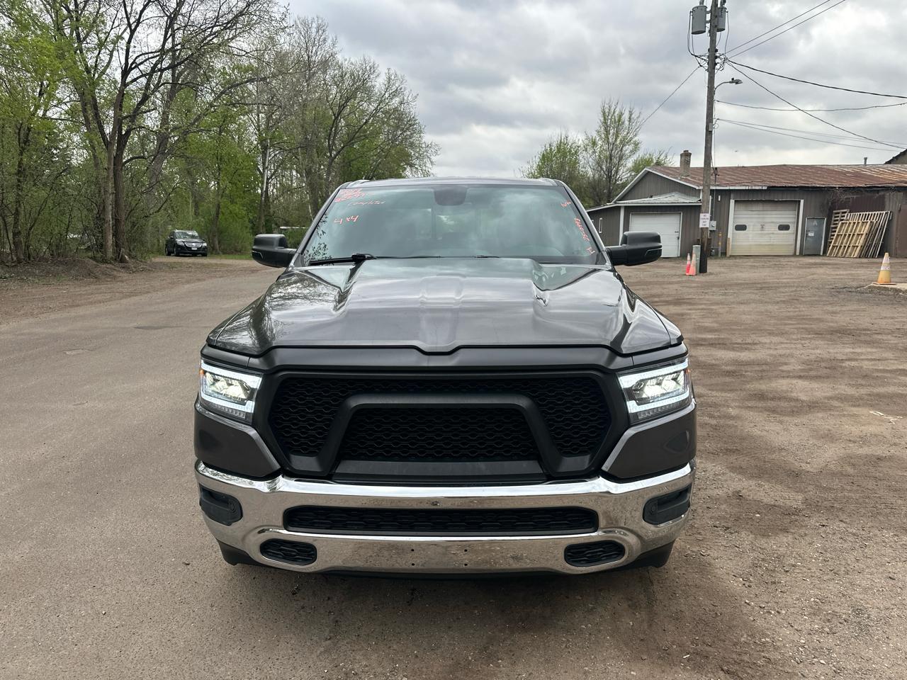 RAM 1500 Big Horn/Lone Star 4x4 Crew Cab 5'7" Box 2019