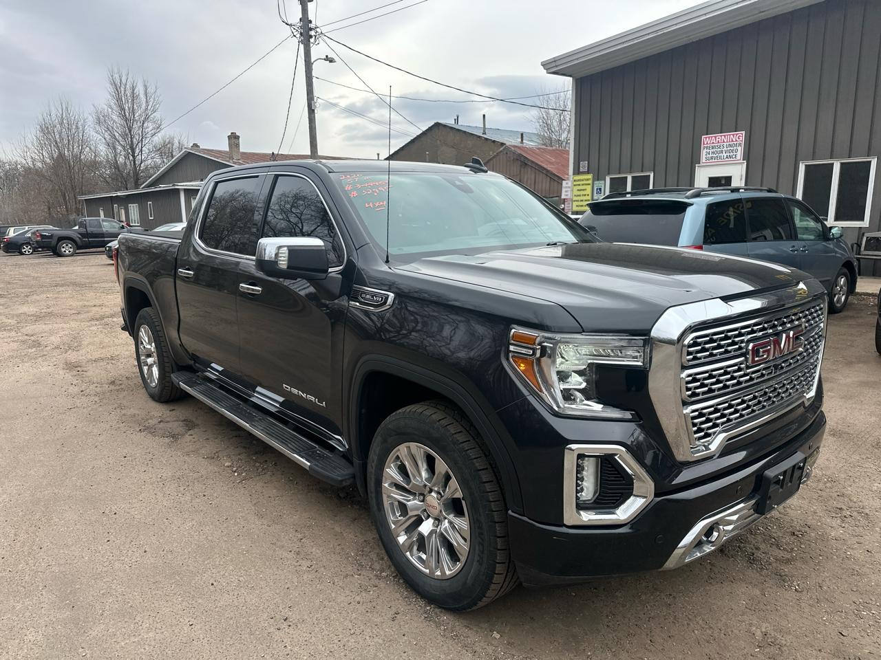 GMC Sierra 1500 4WD Crew Cab 147" Denali 2020