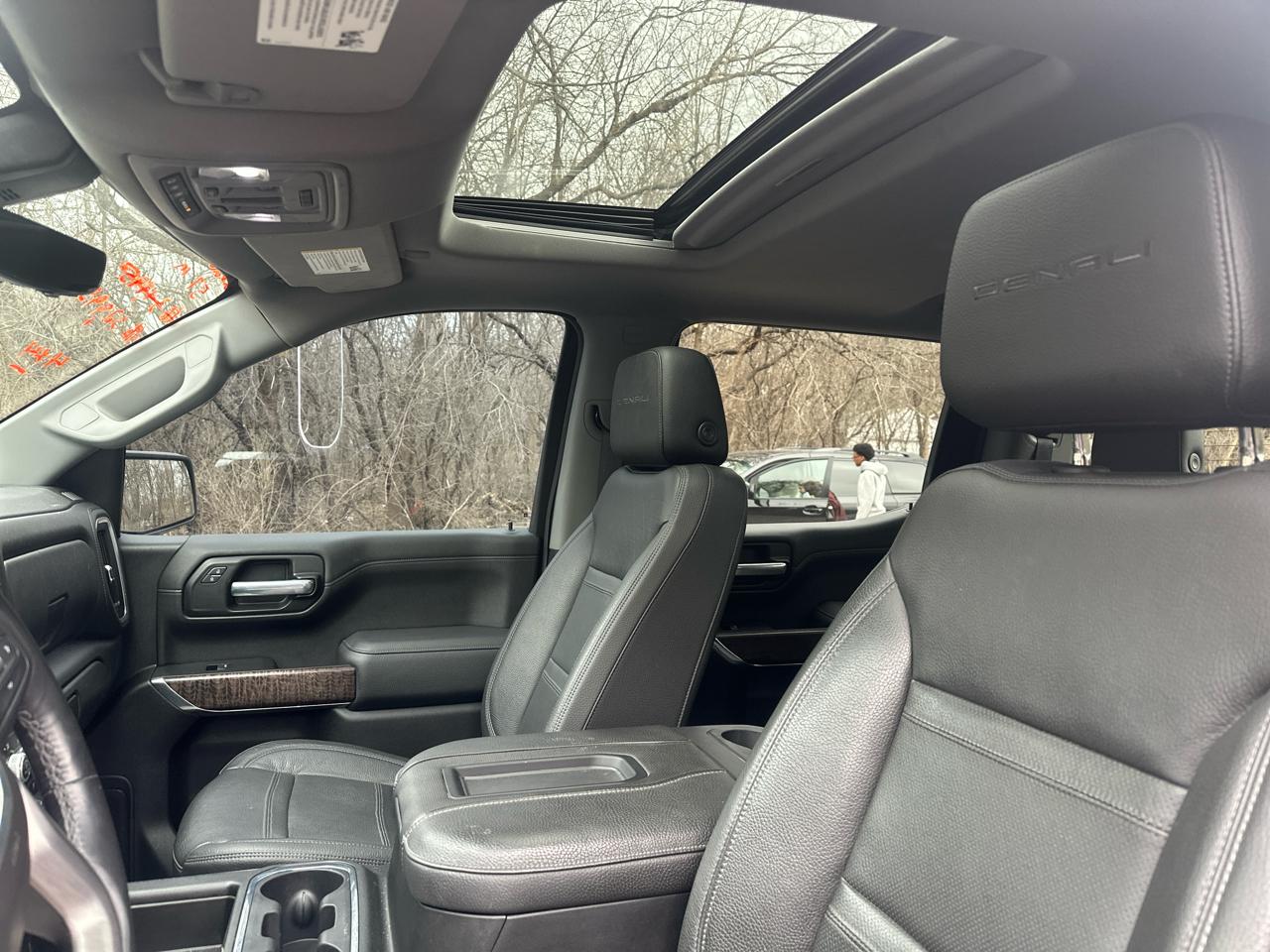 GMC Sierra 1500 4WD Crew Cab 147" Denali 2020