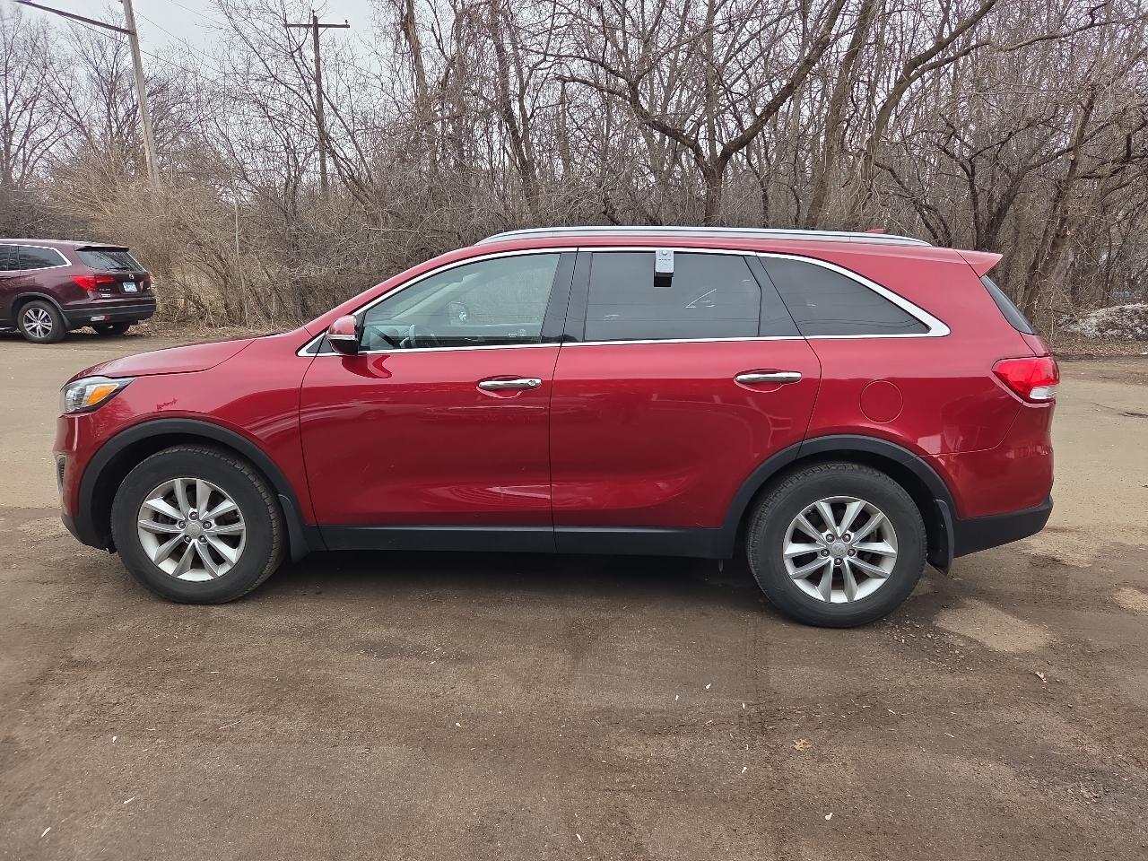 Kia Sorento FWD 4dr 2.4L LX 2016