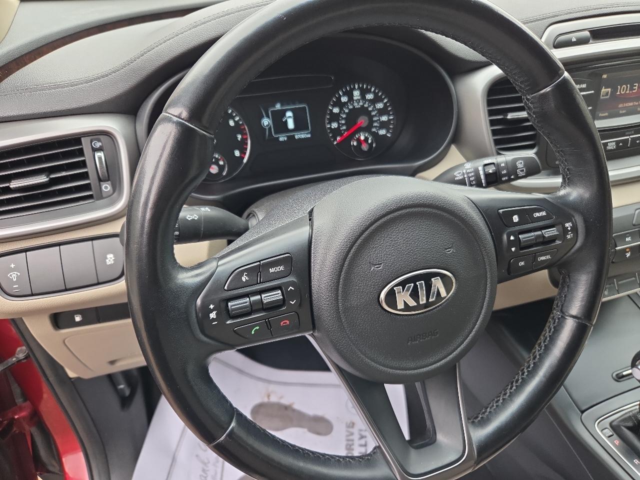 Kia Sorento FWD 4dr 2.4L LX 2016