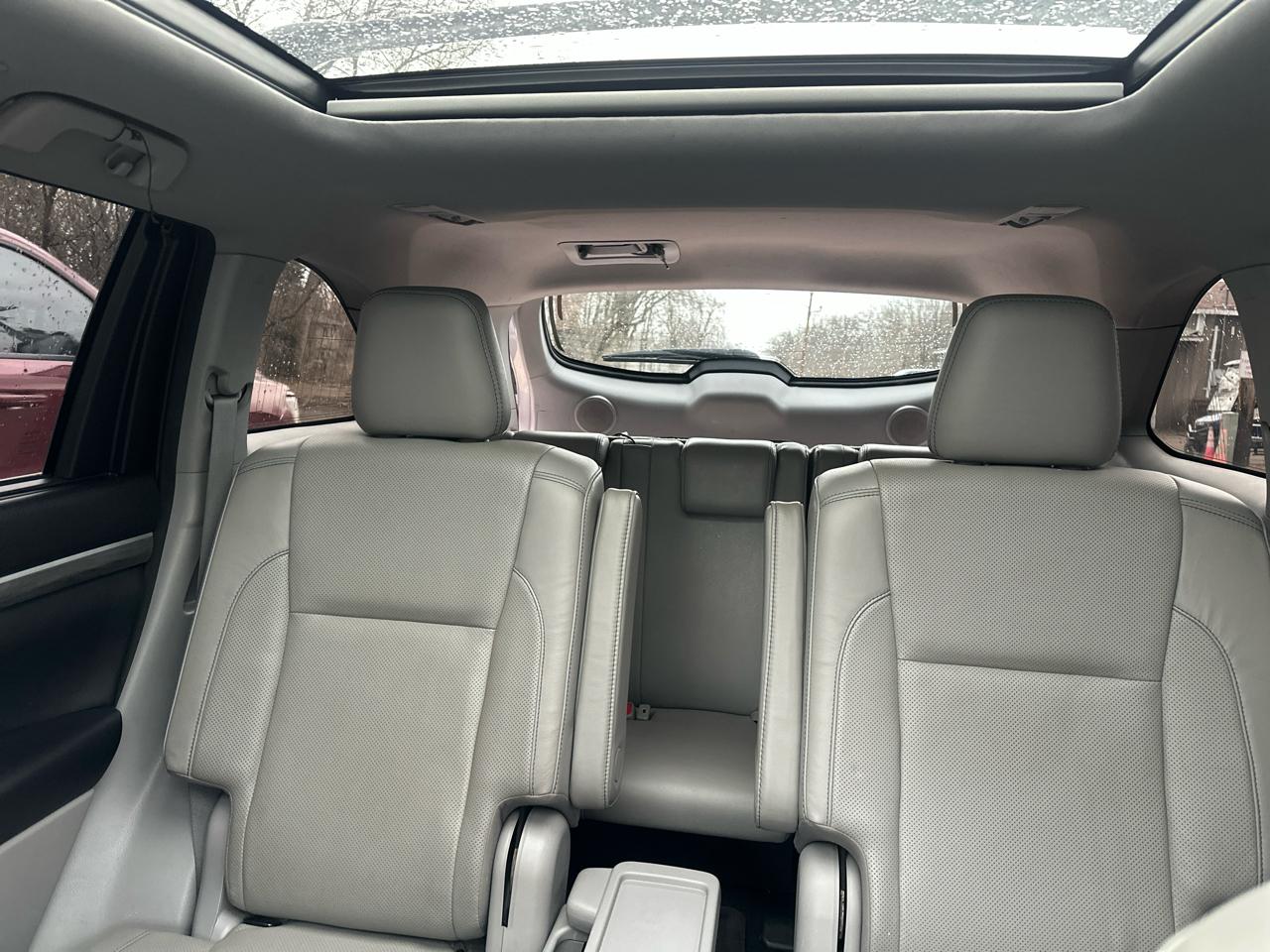 Toyota Highlander Limited V6 AWD (Natl) 2017