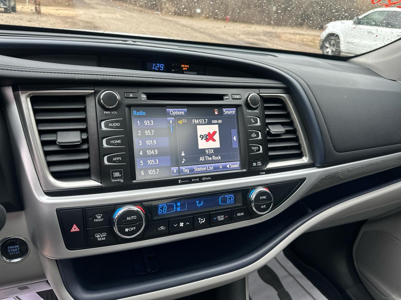 Toyota Highlander Limited V6 AWD (Natl) 2017