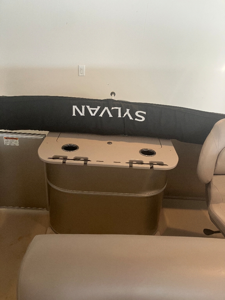 Sylvan 8520 Mirage  2014