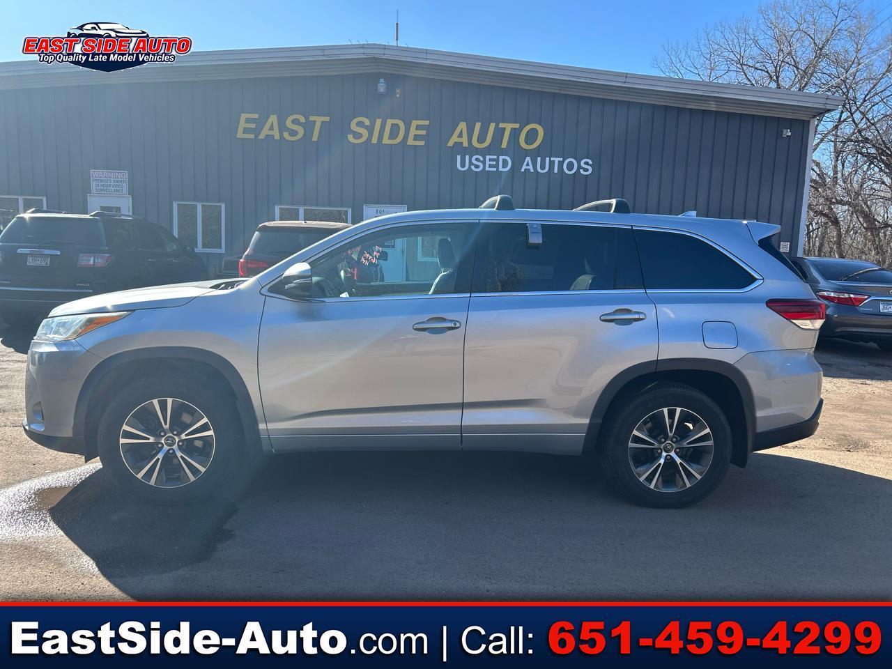 2017 Toyota Highlander LE V6 AWD (Natl)