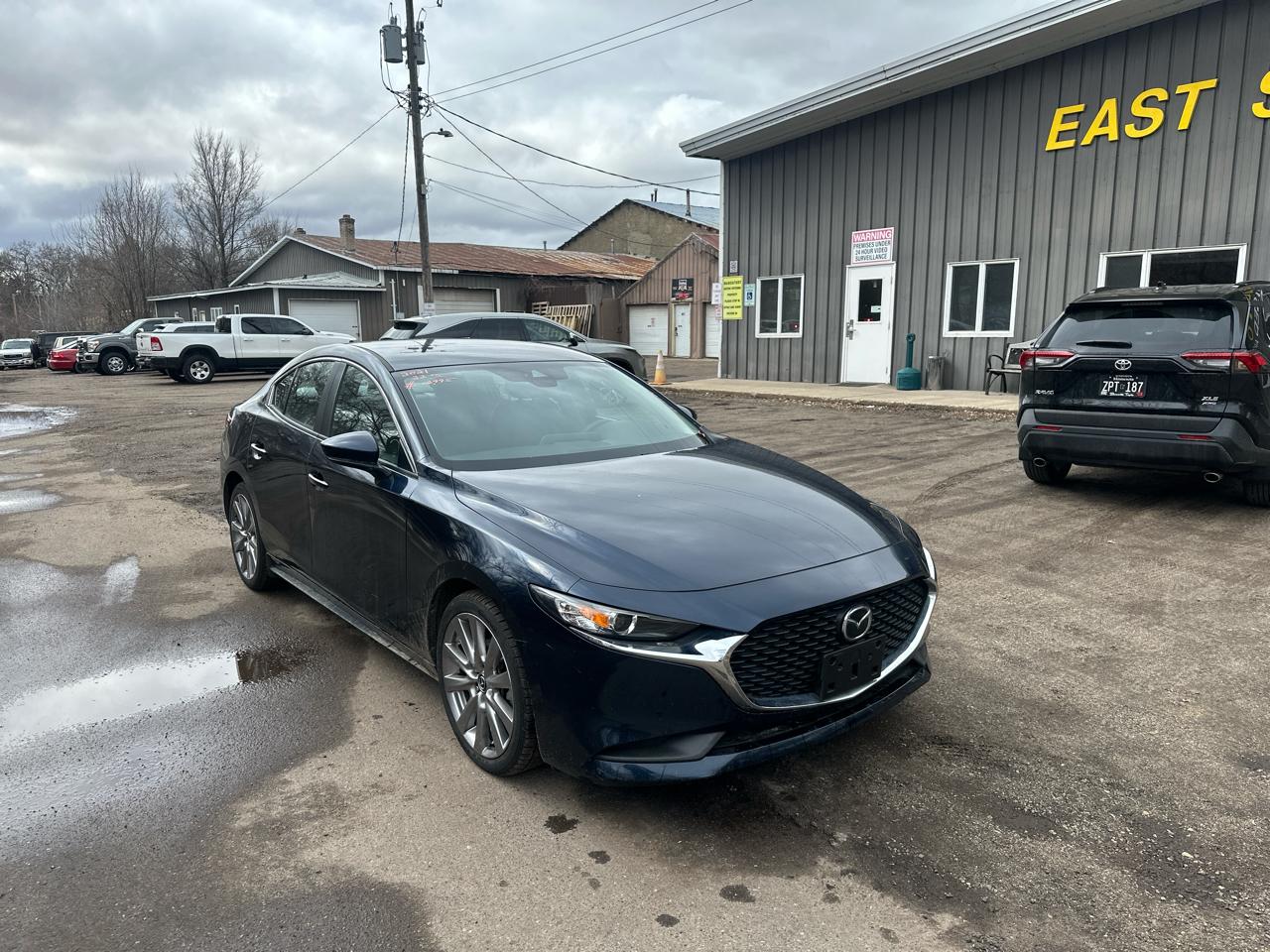 Mazda Mazda3 Sedan Select FWD 2021