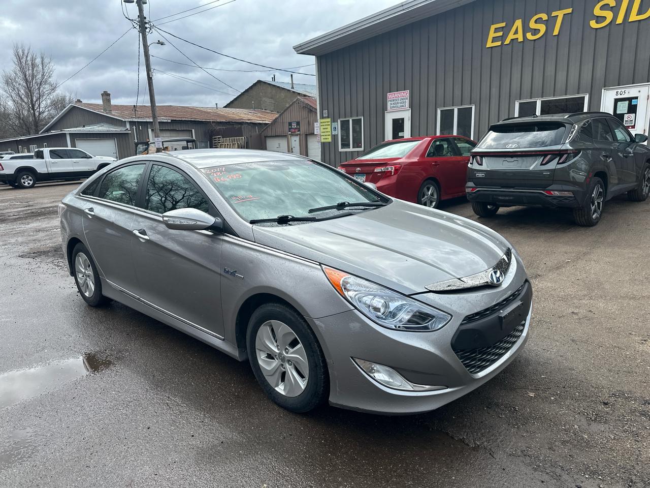 Hyundai Sonata Hybrid 4dr Sdn 2014
