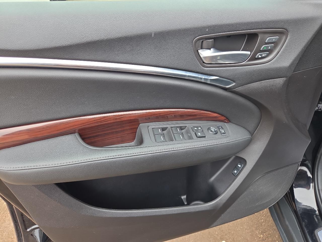 Acura MDX SH-AWD 4dr w/Tech 2016