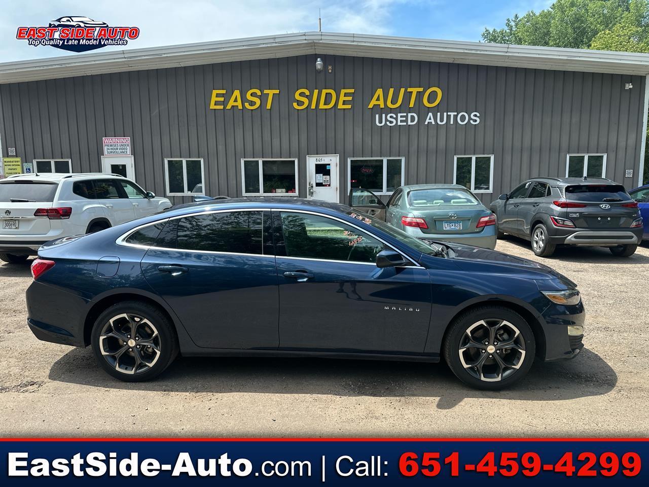 2022 Chevrolet Malibu 4dr Sdn LT