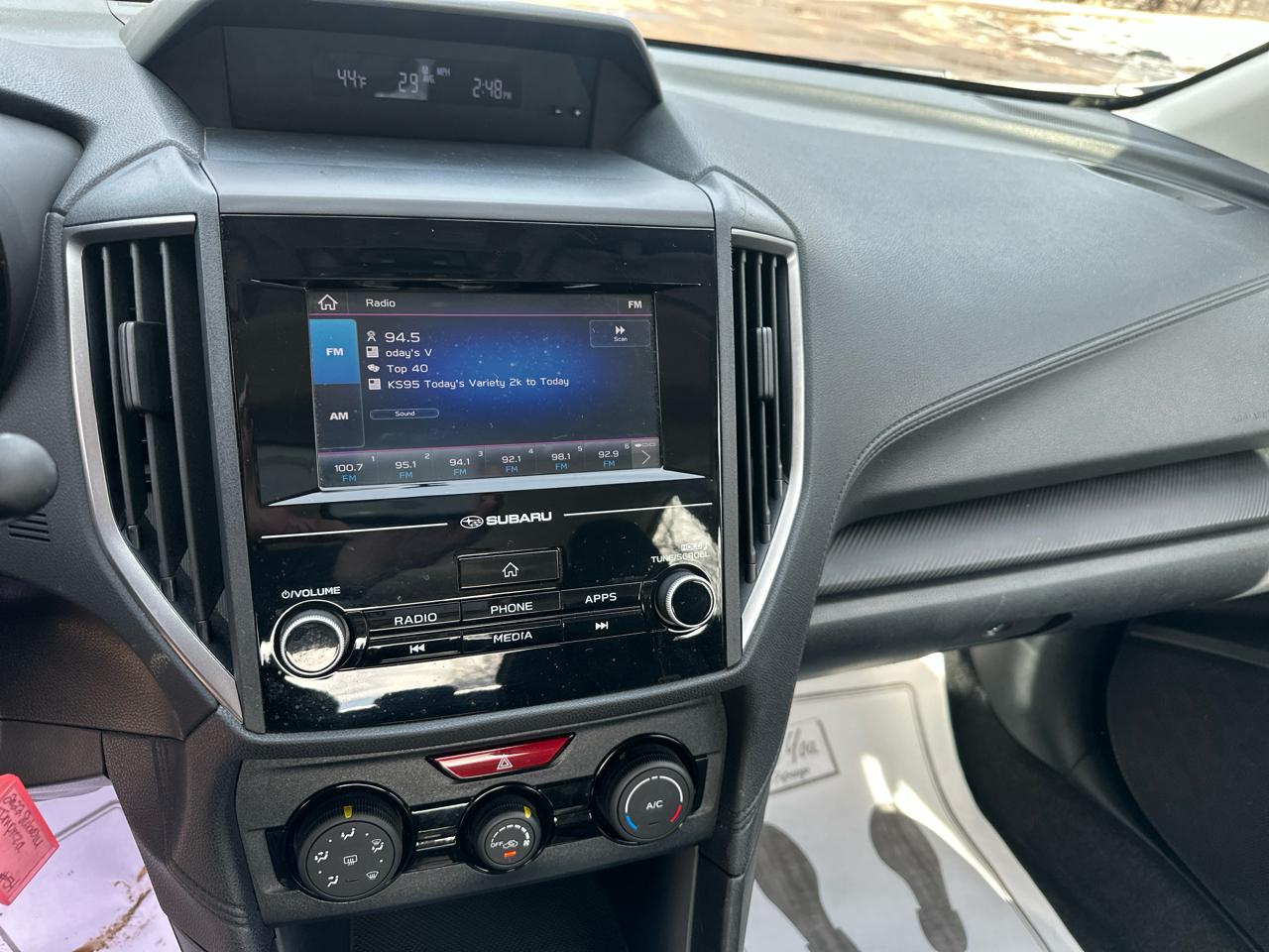 Subaru Impreza 4-door CVT 2022