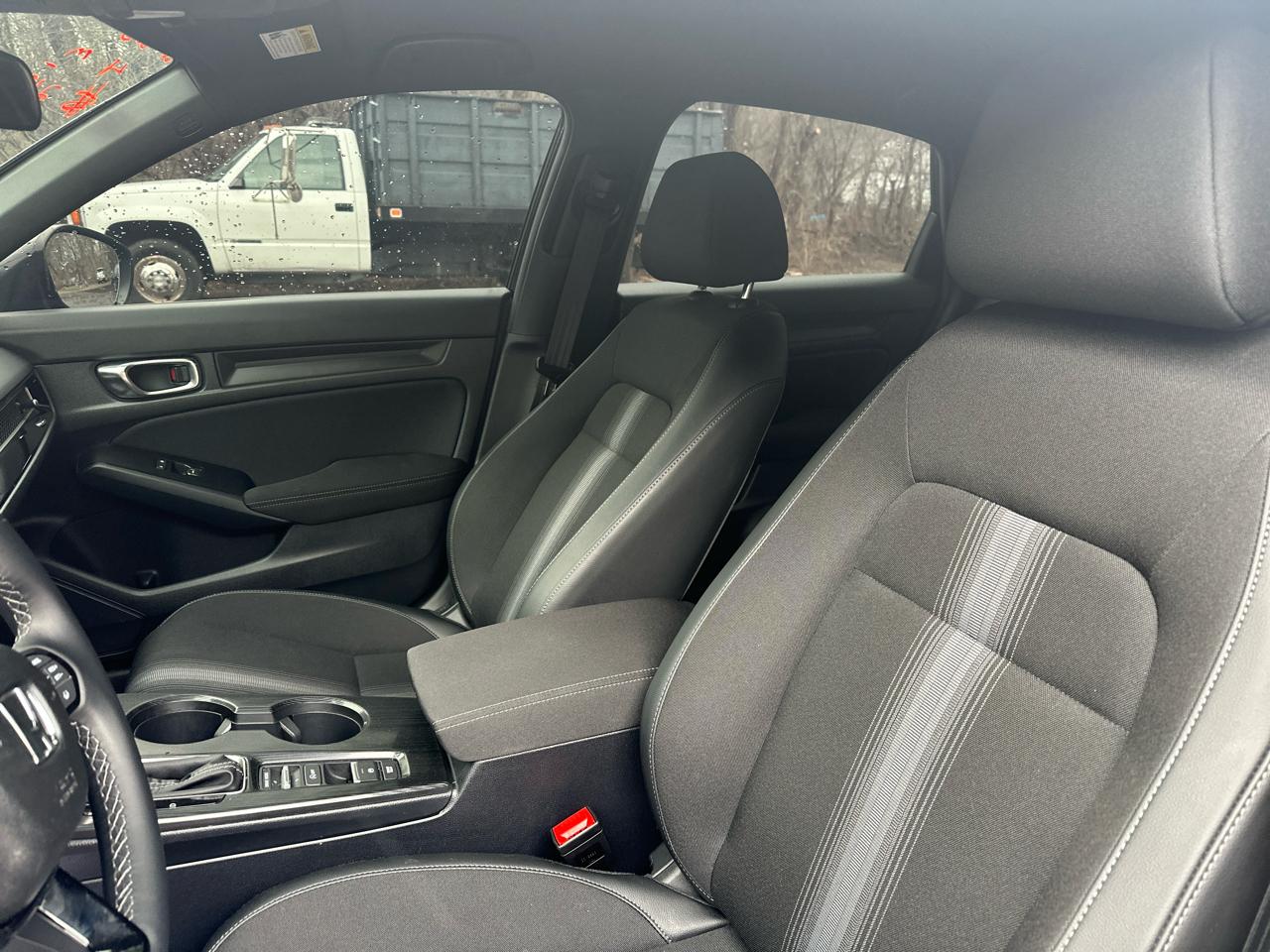 Honda Civic Sedan Sport CVT 2025