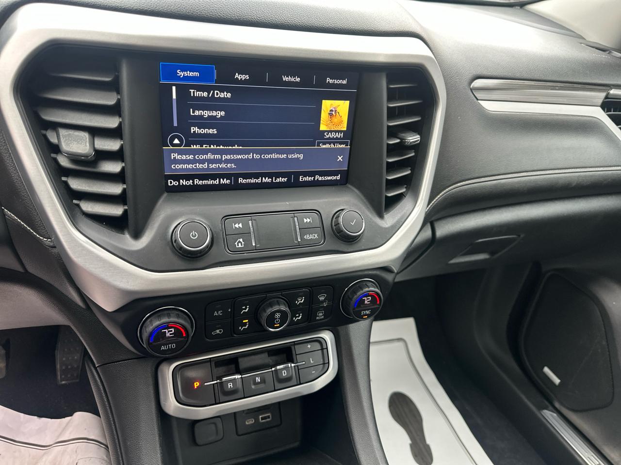 GMC Acadia AWD 4dr SLT 2021