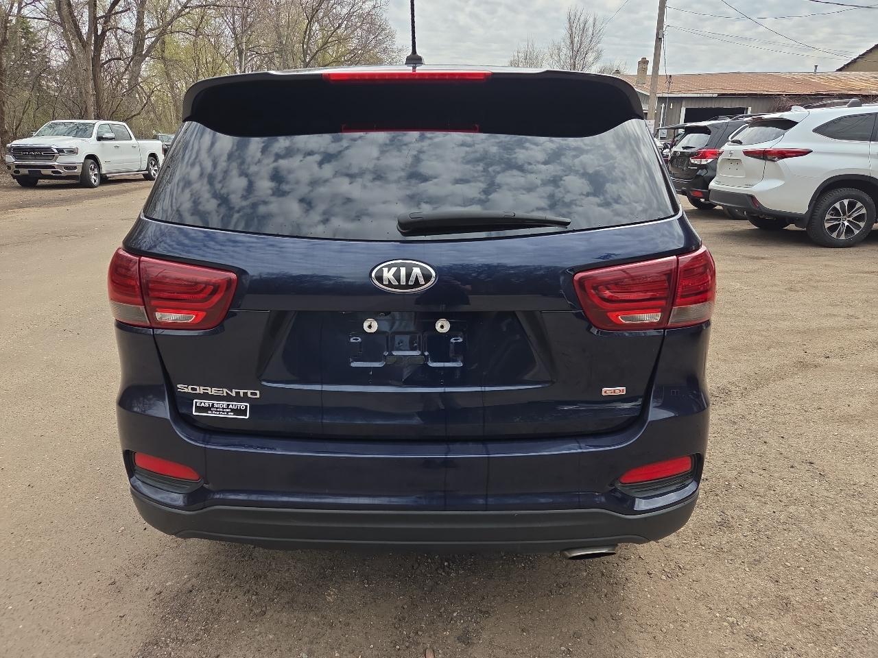 Kia Sorento LX FWD 2020