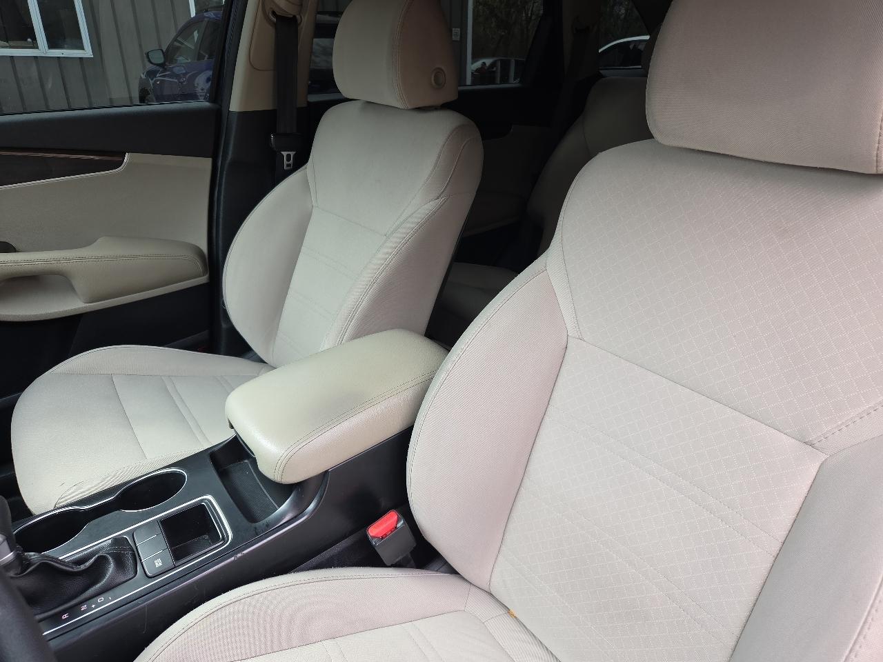 Kia Sorento LX FWD 2020