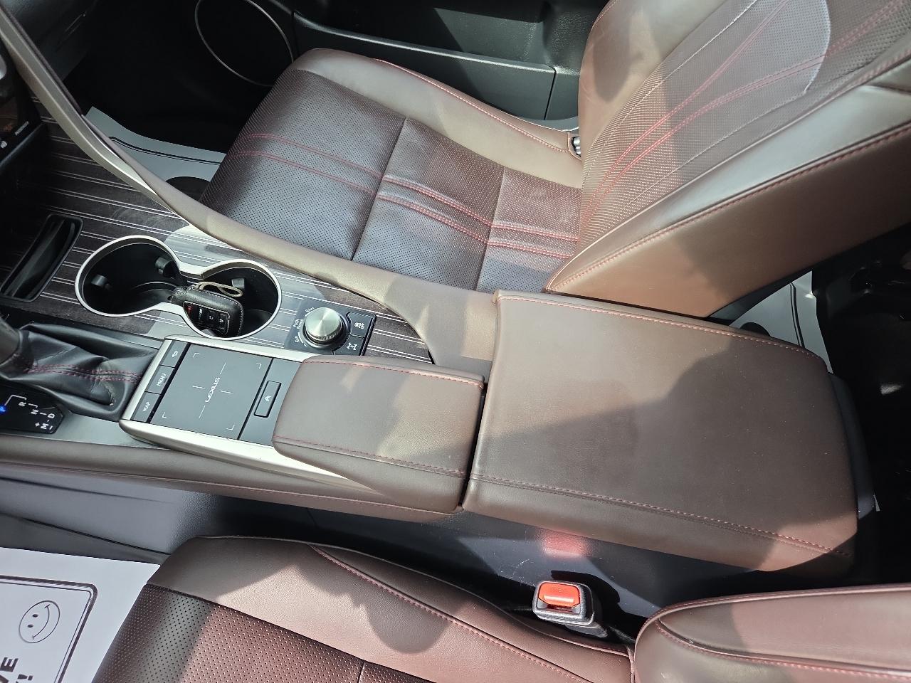 Lexus RX RX 350L Luxury AWD 2020