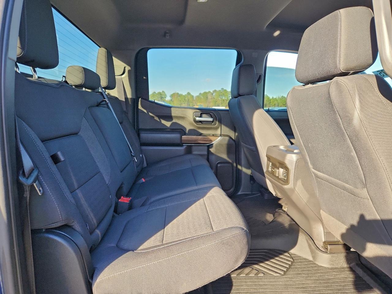 Chevrolet Silverado 1500 4WD Crew Cab 147" LT Trail Boss 2020