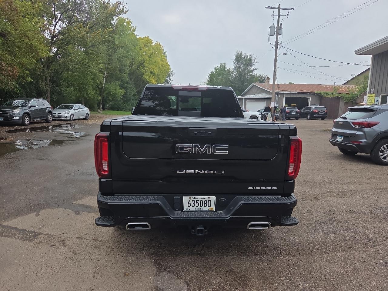 GMC Sierra 1500 4WD Crew Cab 147" Denali Ultimate 2026