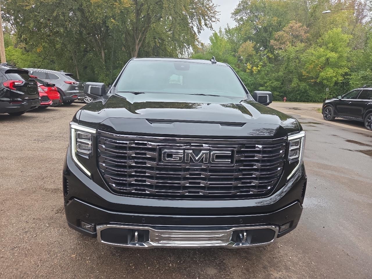 GMC Sierra 1500 4WD Crew Cab 147" Denali Ultimate 2026