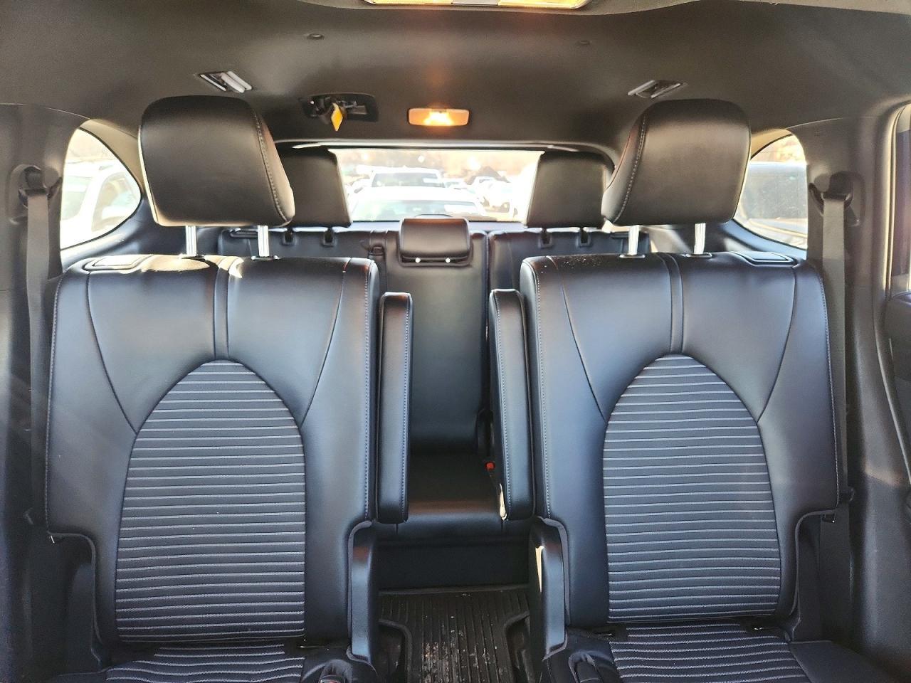Toyota Highlander L AWD (Natl) 2023