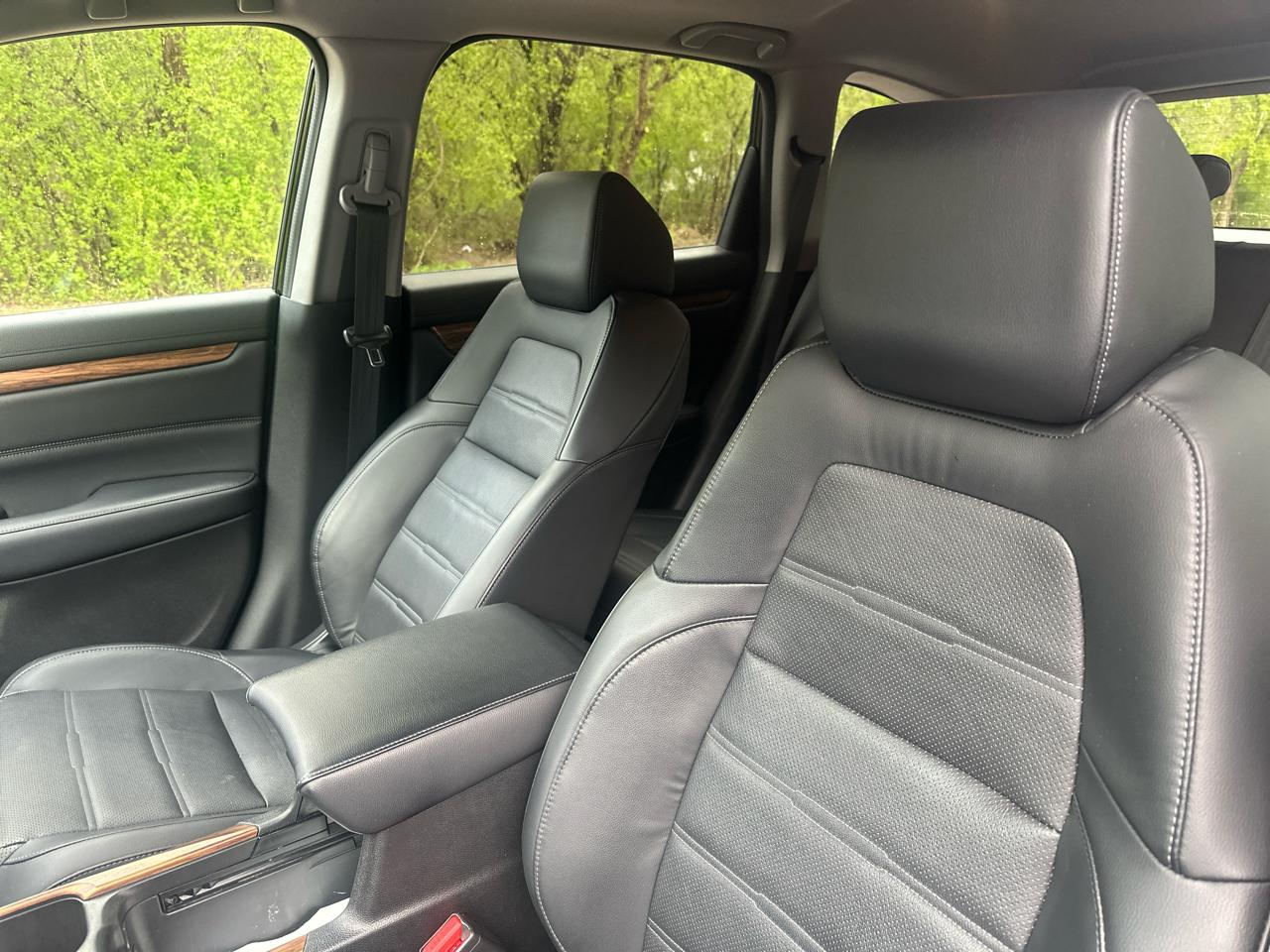 Honda CR-V Touring AWD 2021