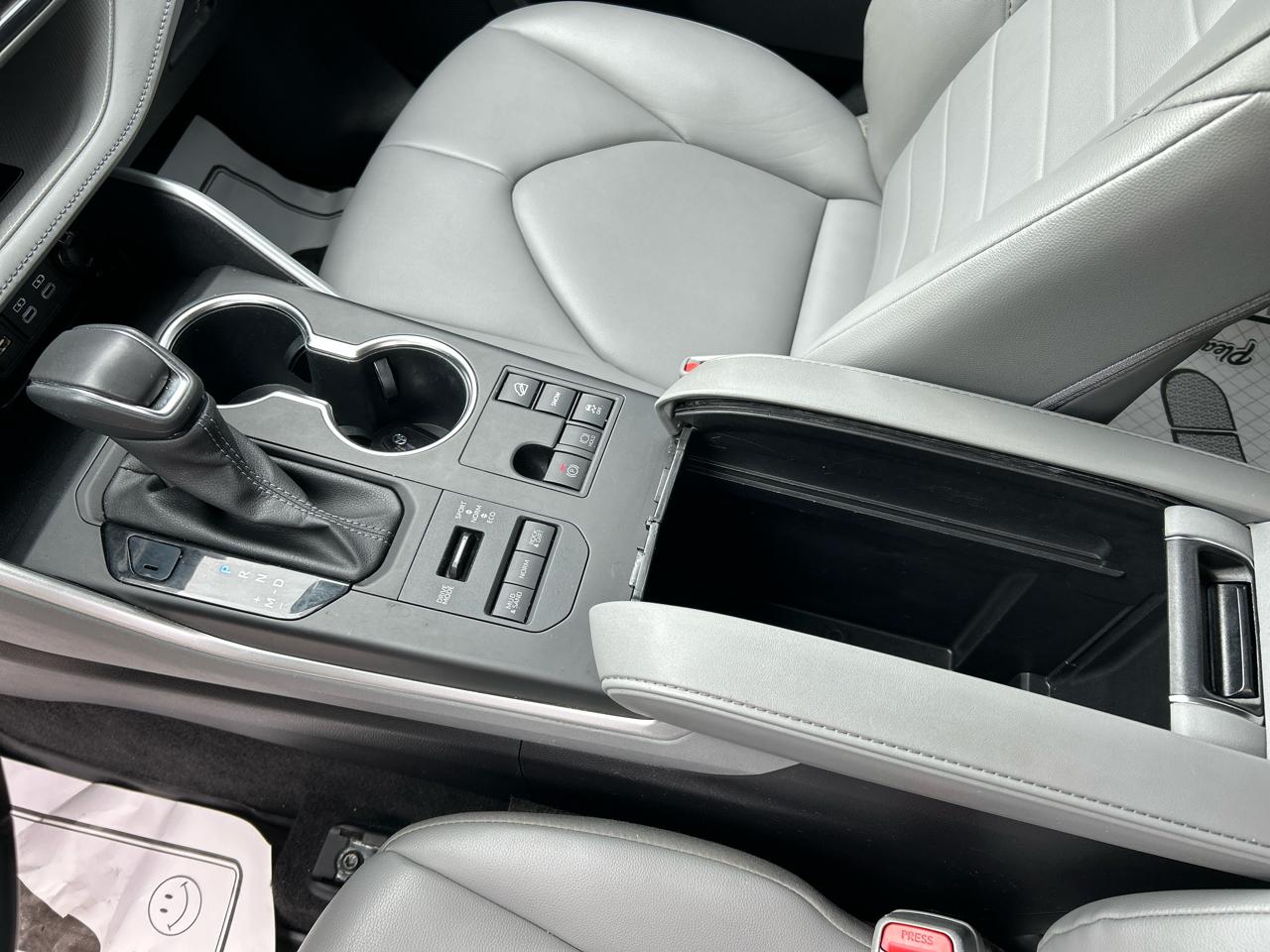Toyota Highlander L AWD (Natl) 2023