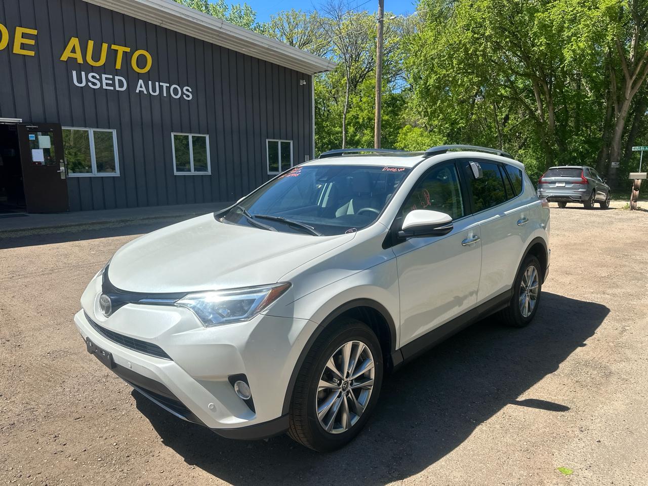Toyota RAV4 Limited FWD (Natl) 2017