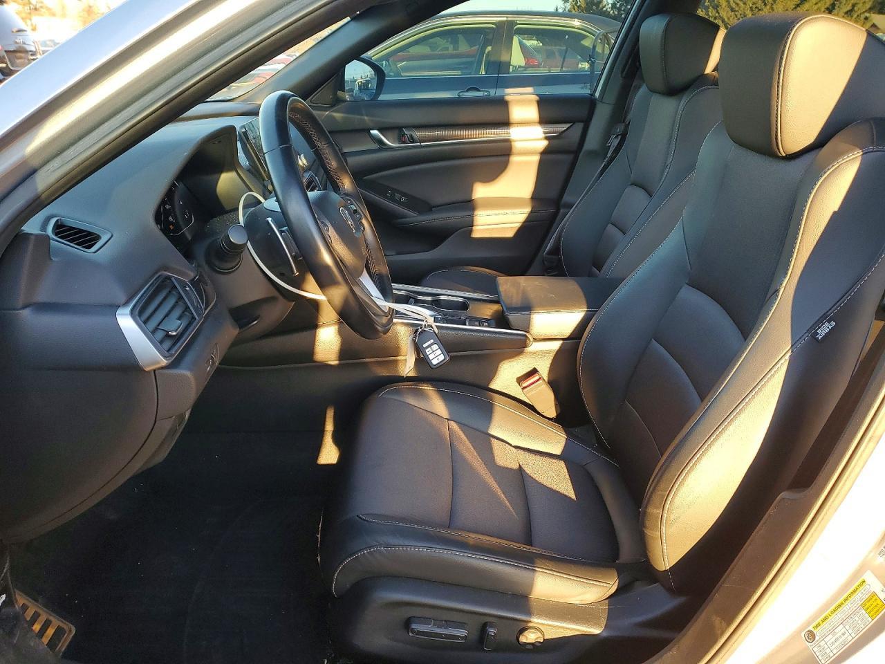 Honda Accord Sedan Sport 2.0T Auto 2021