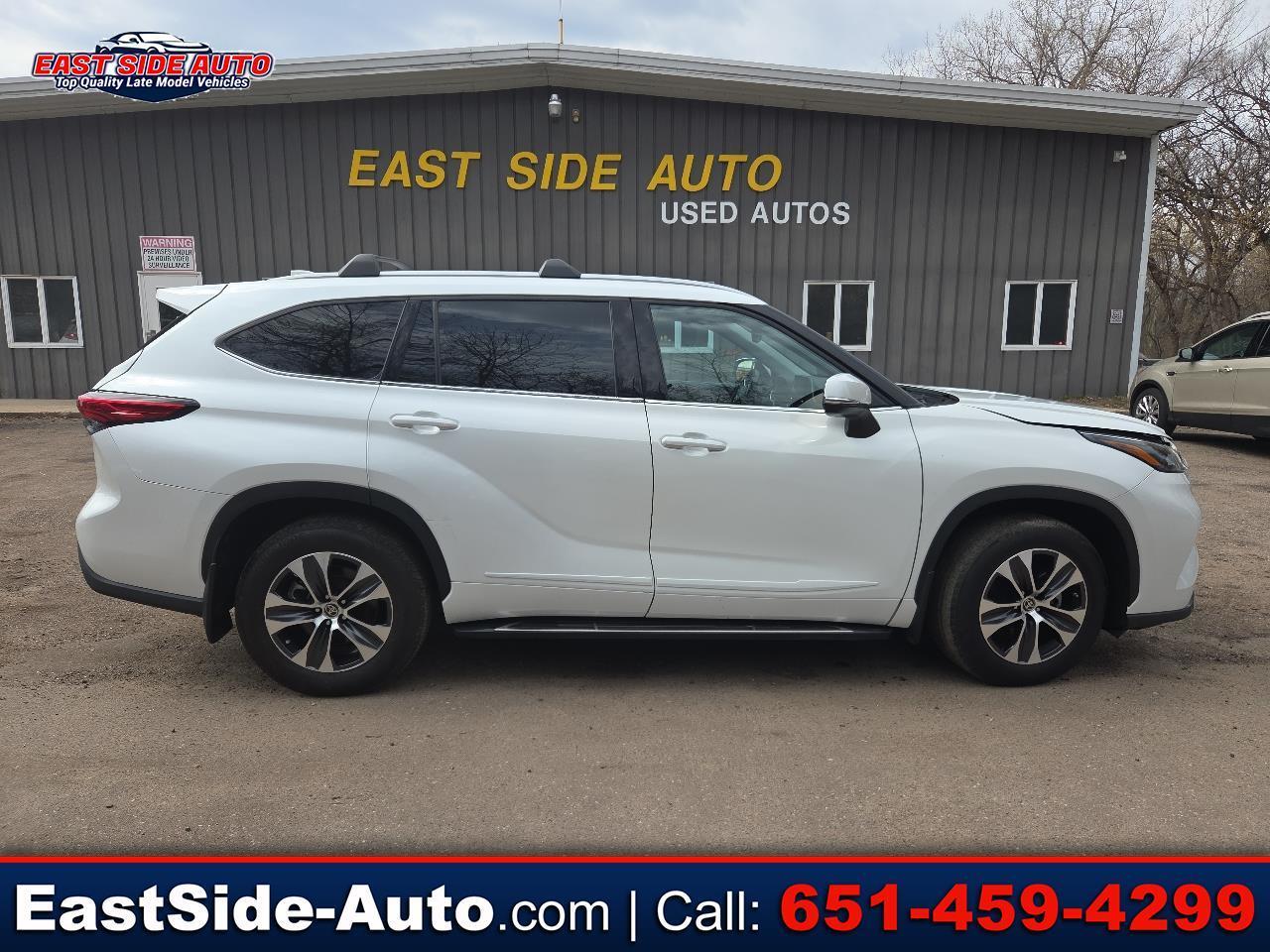 Toyota Highlander XLE AWD (Natl) 2022