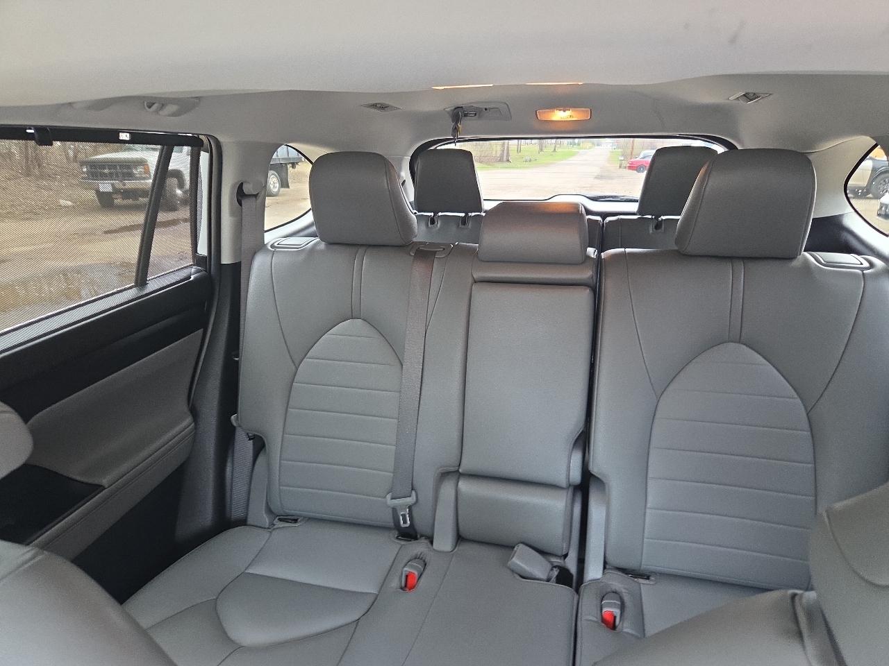 Toyota Highlander XLE AWD (Natl) 2022