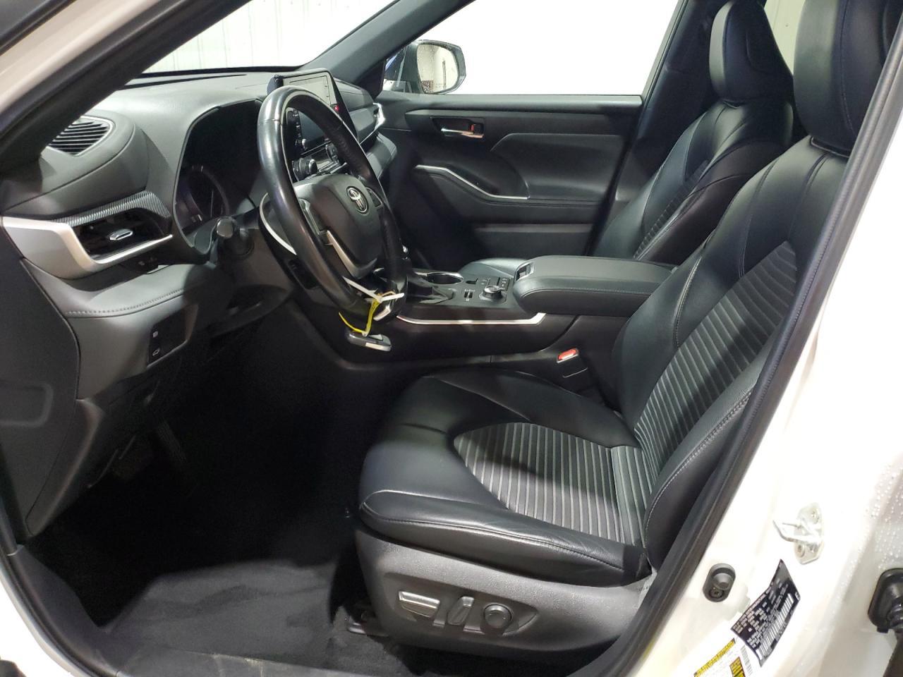 Toyota Highlander XSE AWD (Natl) 2022