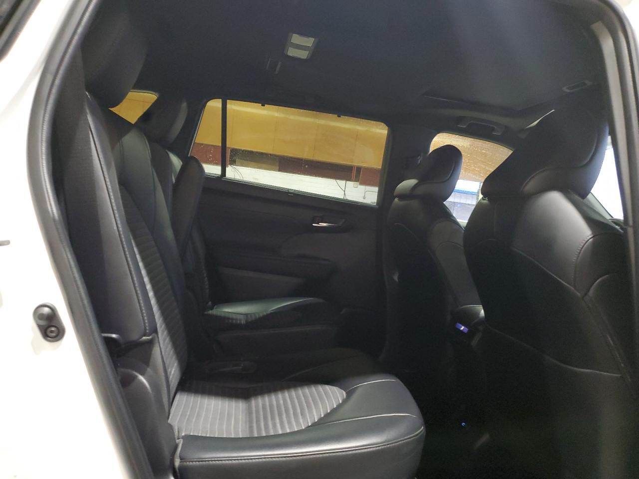 Toyota Highlander XSE AWD (Natl) 2022