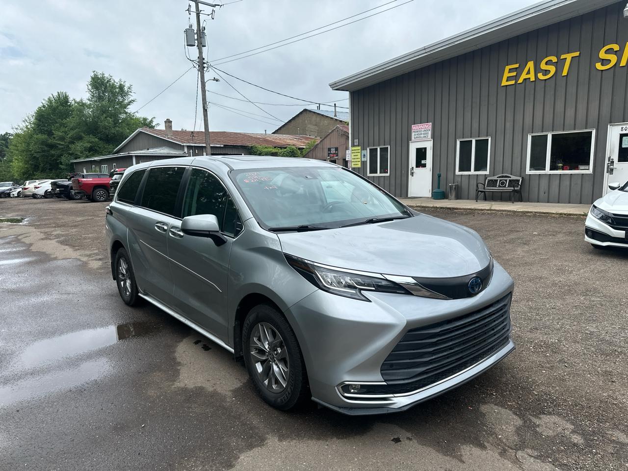 Toyota Sienna  2021