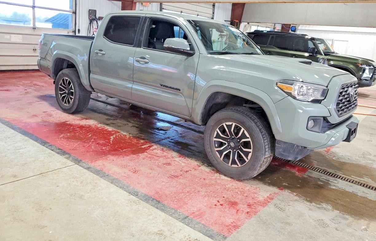 Toyota Tacoma 4WD SR Double Cab 5' Bed V6 AT (Natl) 2022