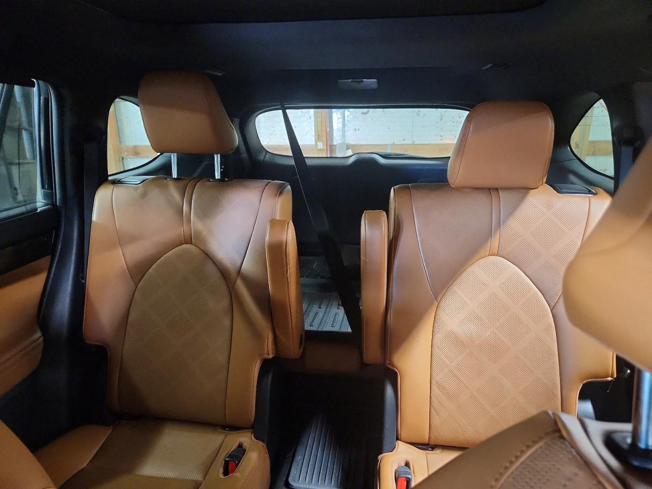Toyota Highlander L AWD (Natl) 2023