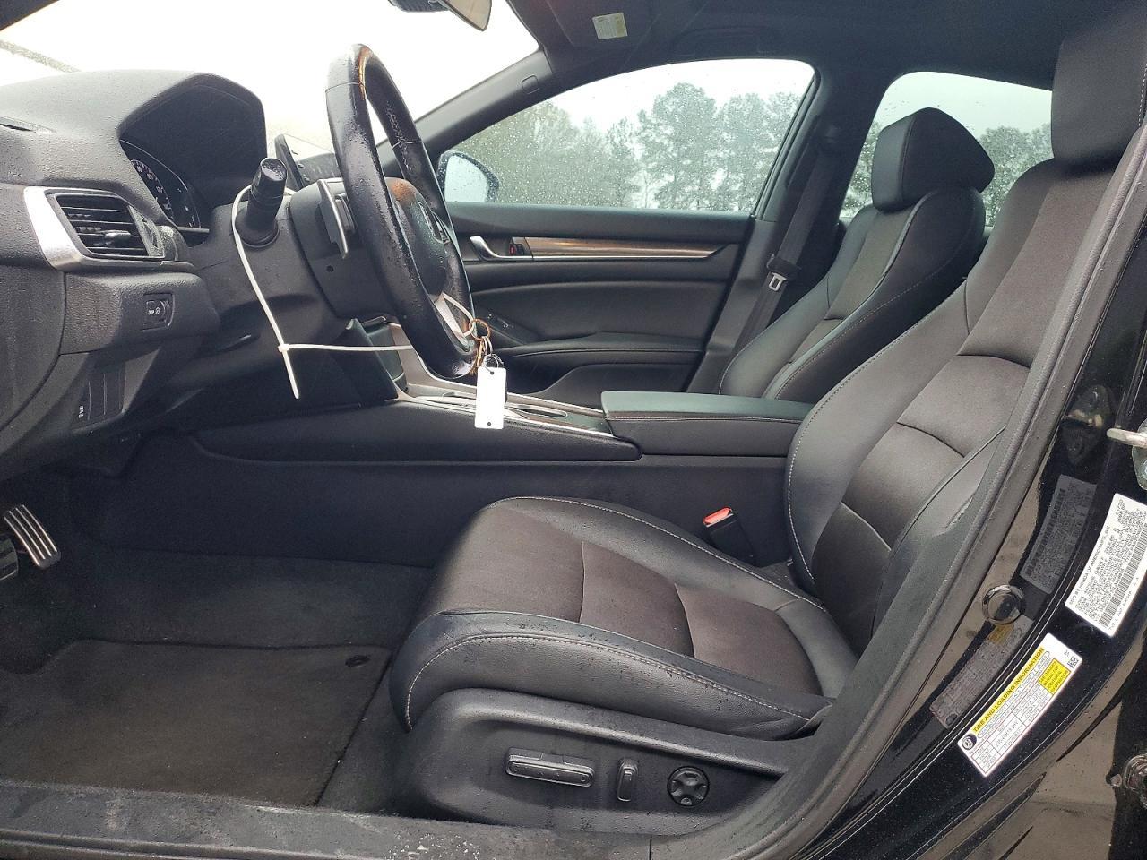 Honda Accord Sedan Sport 2.0T Auto 2020