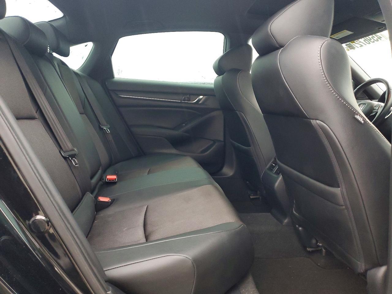 Honda Accord Sedan Sport 2.0T Auto 2020