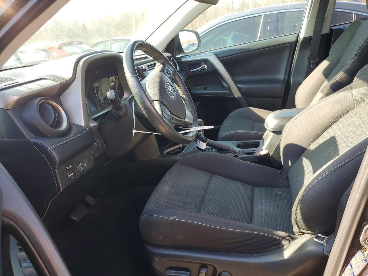 Toyota RAV4 XLE AWD (Natl) 2018