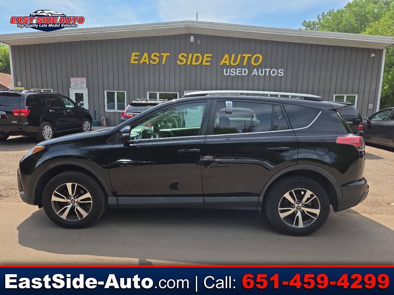 Toyota RAV4 XLE AWD (Natl) 2018