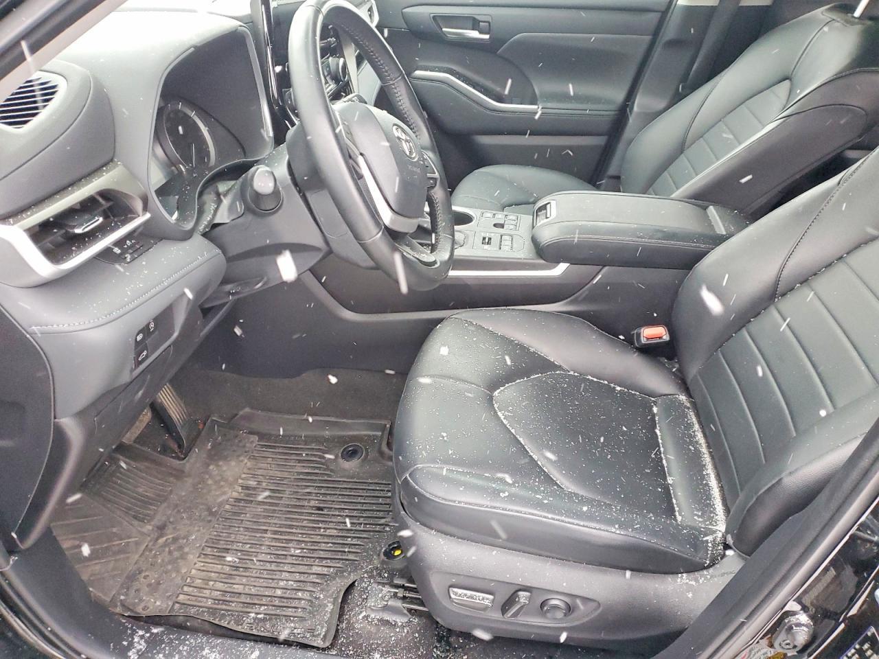 Toyota Highlander L AWD (Natl) 2023