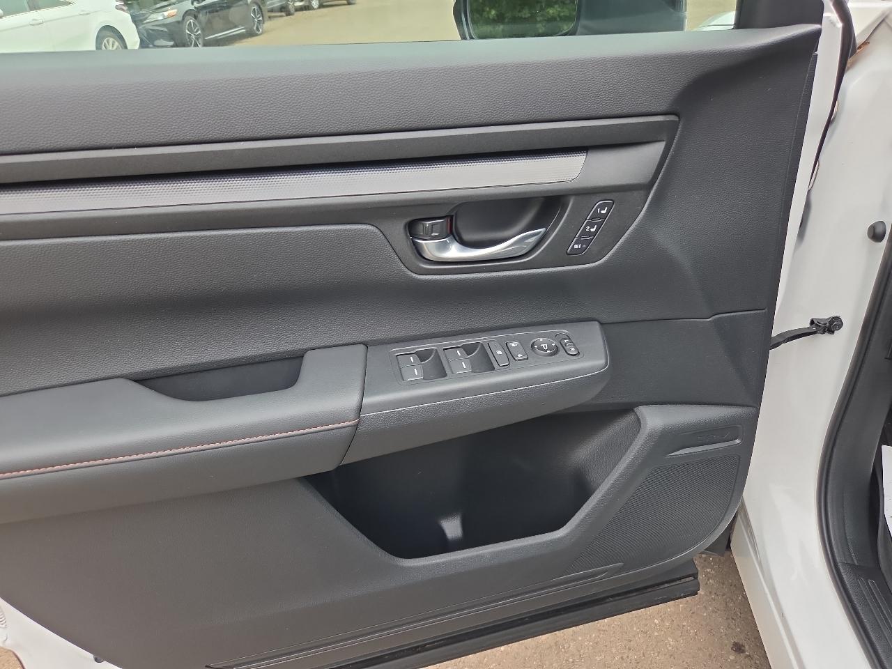Honda CR-V Hybrid Sport-L FWD 2024