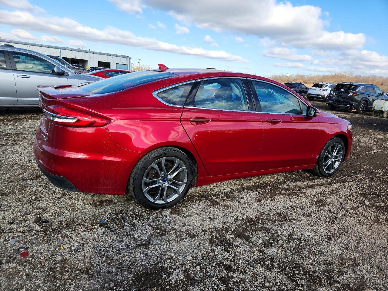 Ford Fusion Hybrid Titanium FWD 2020
